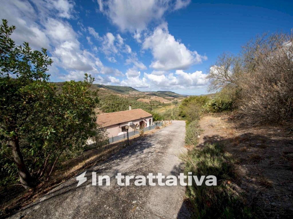 Terreno - Casa indipendente via Francesco Cossiga, 180, Siligo - foto 1