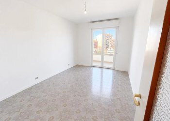 Four-room apartment Ventimiglia - photo 3