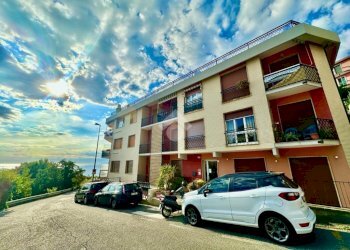 Four-room apartment Via Castello Romano, Laigueglia - photo 2