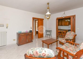 Four-room apartment Via oliva, Giaveno - photo 23