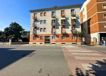 Appartamento Corso Santo Ignazio da Santhiá, Santhià - foto 1