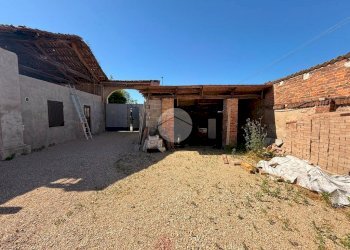 Rustic Via Cascine Madama, Carmagnola - photo 4