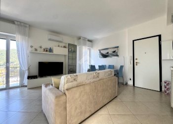 Three-room apartment Via Rangè, Alassio - photo 6