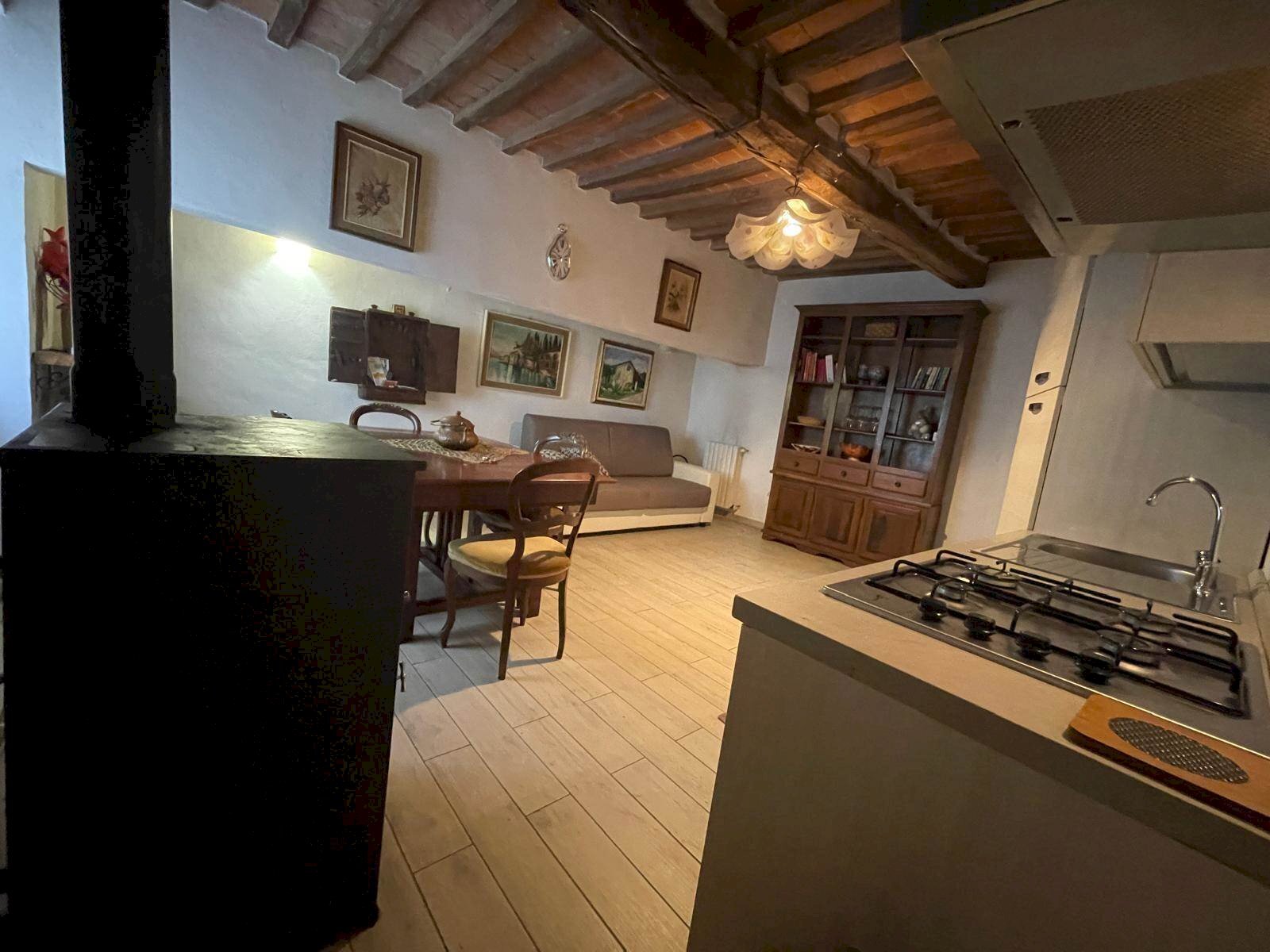 Three-room apartment Sassetta - photo 1