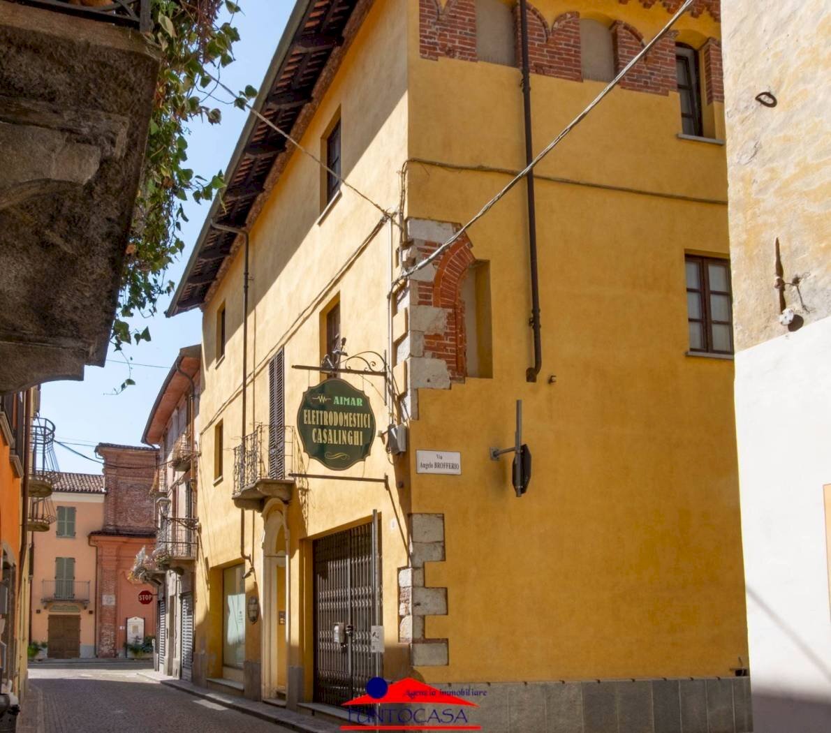 Appartamento Via Martiri della Libertà, 10, Busca - foto 1