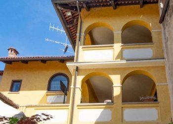 Appartamento Via Martiri della Libertà, 10, Busca - foto 2