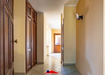 Appartamento Via Martiri della Libertà, 10, Busca - foto 3