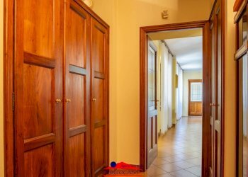 Appartamento Via Martiri della Libertà, 10, Busca - foto 6