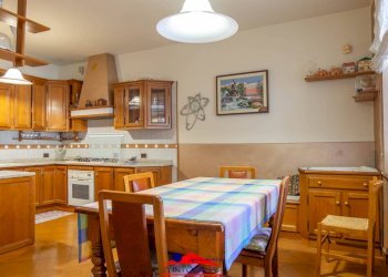 Appartamento Via Martiri della Libertà, 10, Busca - foto 9