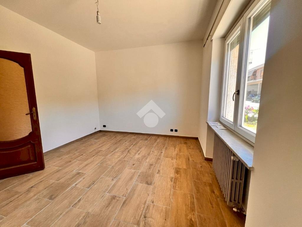 Three-room apartment Via Caudana, Castiglione Torinese - photo 3