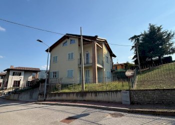 Four-room apartment Villanova Mondovì, strada Pracarbone, Villanova Mondovì - photo 6
