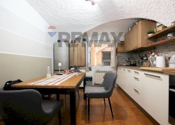 Trilocale Vico della Lepre, 7 
 Centro Storico, Genova (zona Centro Storico) - foto 4