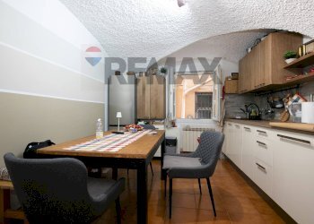 Trilocale Vico della Lepre, 7 
 Centro Storico, Genova (zona Centro Storico) - foto 5