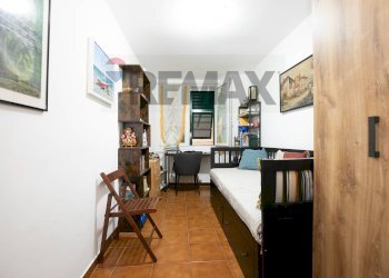 Trilocale Vico della Lepre, 7 
 Centro Storico, Genova (zona Centro Storico) - foto 22