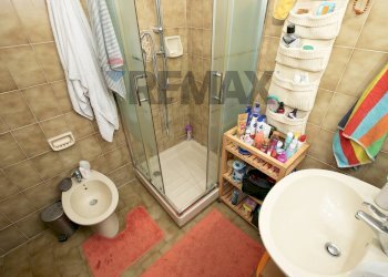 Trilocale Vico della Lepre, 7 
 Centro Storico, Genova (zona Centro Storico) - foto 37
