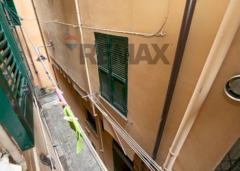 Trilocale Vico della Lepre, 7 
 Centro Storico, Genova (zona Centro Storico) - foto 43