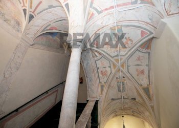 Trilocale Vico della Lepre, 7 
 Centro Storico, Genova (zona Centro Storico) - foto 52