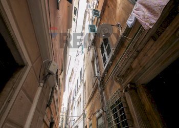Trilocale Vico della Lepre, 7 
 Centro Storico, Genova (zona Centro Storico) - foto 57