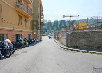 Locale Commerciale VIA LODI, 5-7-9
Staglieno, Genova (zona Staglieno) - foto 20