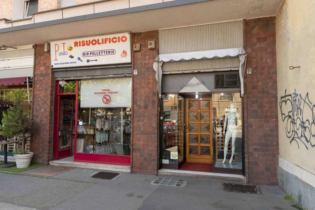 Shop Torino (neighborhood Rebaudengo) - photo 1