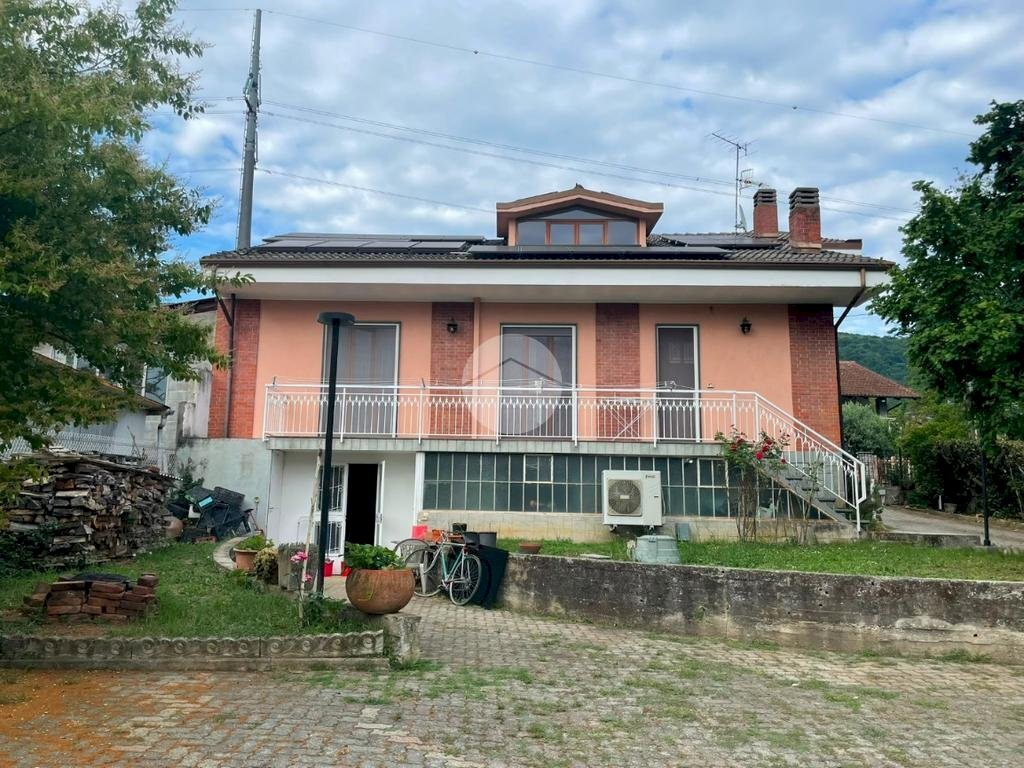 Semi-detached house Via Dei Ranuncoli, Piossasco - photo 1