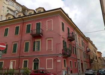 Apartment Via Alba, Cuneo (neighborhood Centro Storico) - photo 2