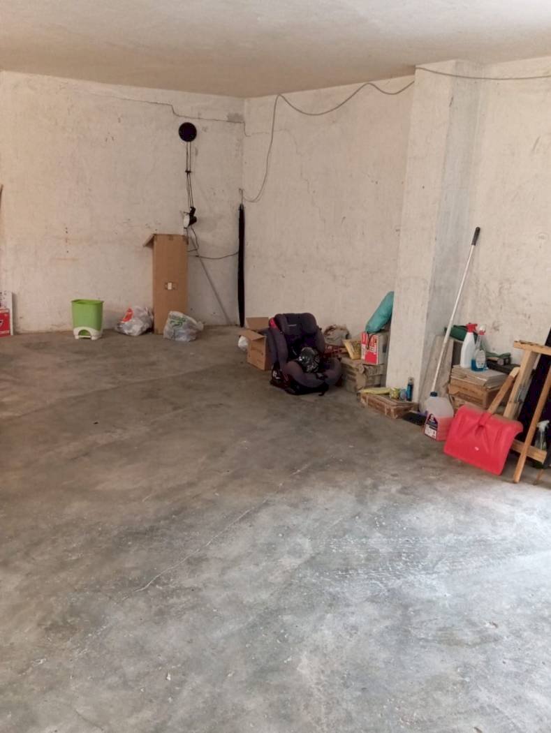 Box Corso Barale, Borgo San Dalmazzo - foto 1