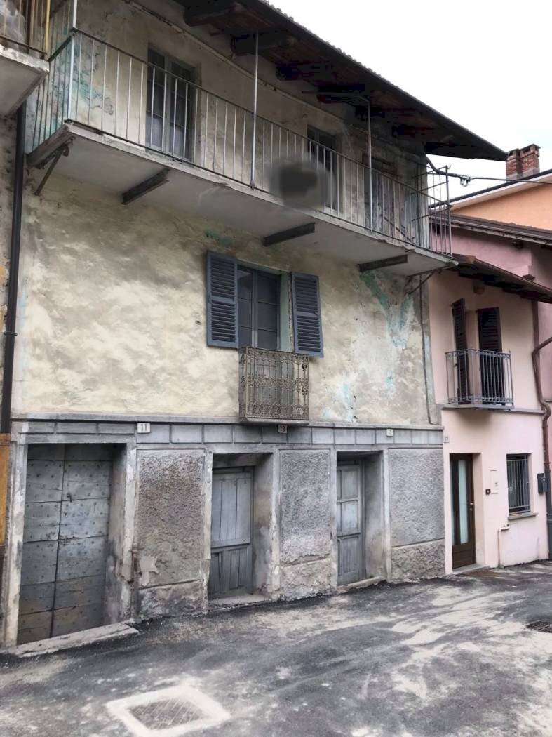 Three-room apartment Borgo San Dalmazzo - photo 1
