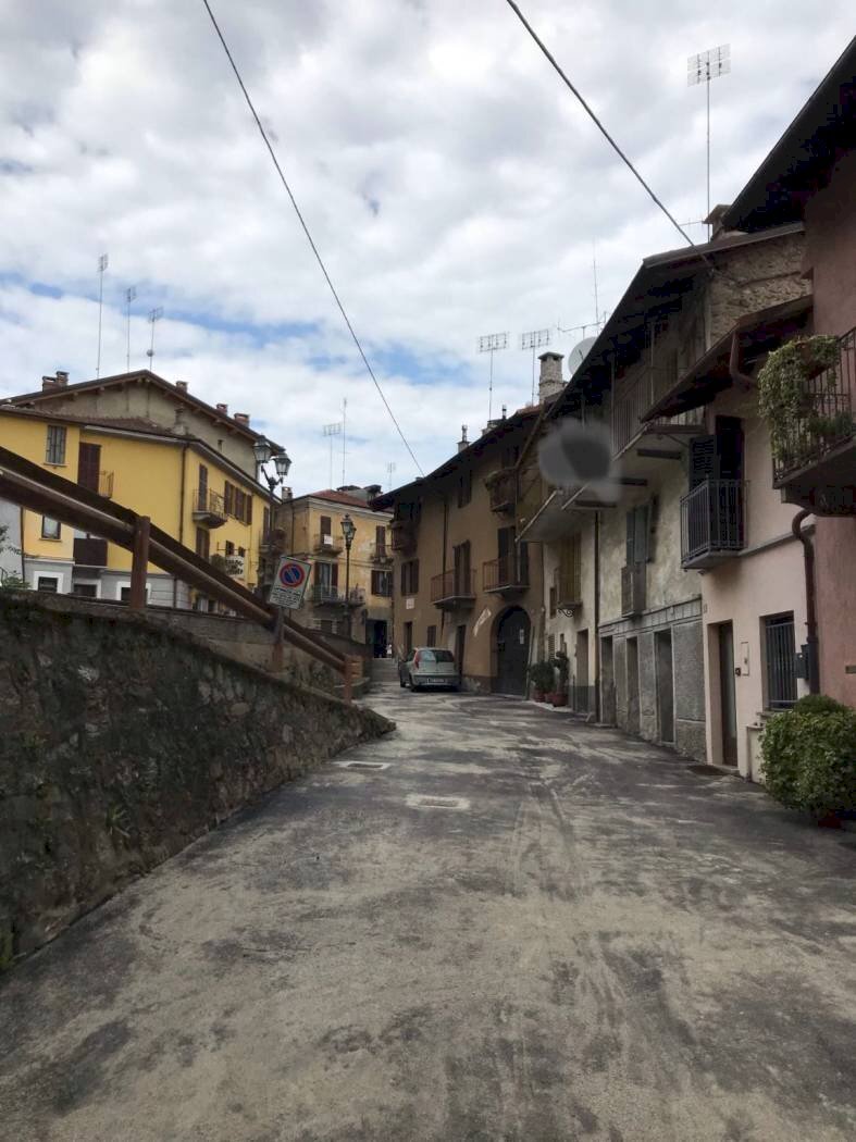 Three-room apartment Borgo San Dalmazzo - photo 3