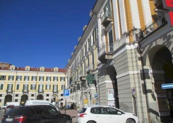 Ufficio Piazza Tancredi Duccio Galimberti, Cuneo (zona Centro) - foto 1