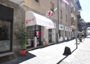 Locale Commerciale Via Roma, Borgo San Dalmazzo - foto 5