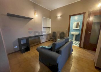 One-room apartment Crocetta, Torino, Torino (neighborhood Crocetta) - photo 2