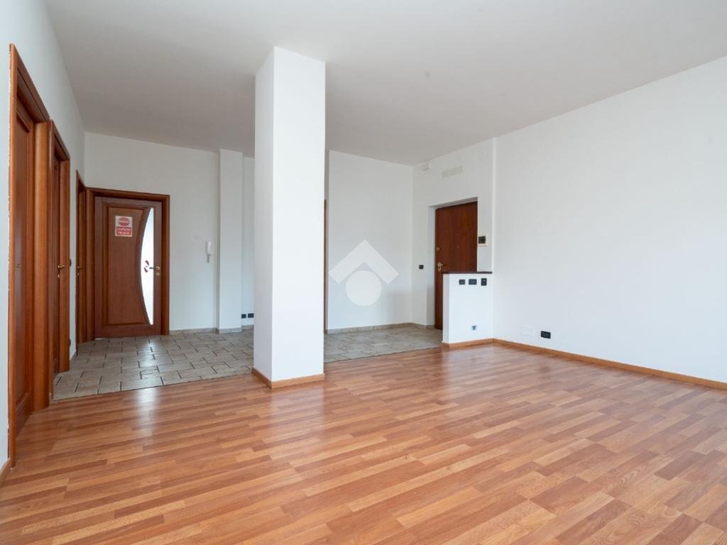 Quadrilocale Via fratelli Kennedy, Caselle Torinese - foto 2