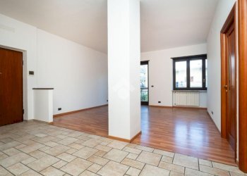 Quadrilocale Via fratelli Kennedy, Caselle Torinese - foto 7