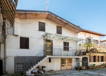 Casa semi indipendente Via Mazzini, Caselle Torinese - foto 1