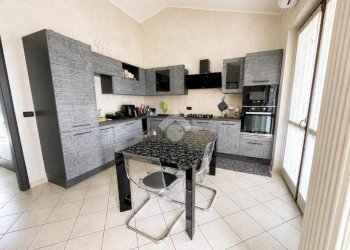 Three-room apartment Via Rossini, Rivalta di Torino - photo 8