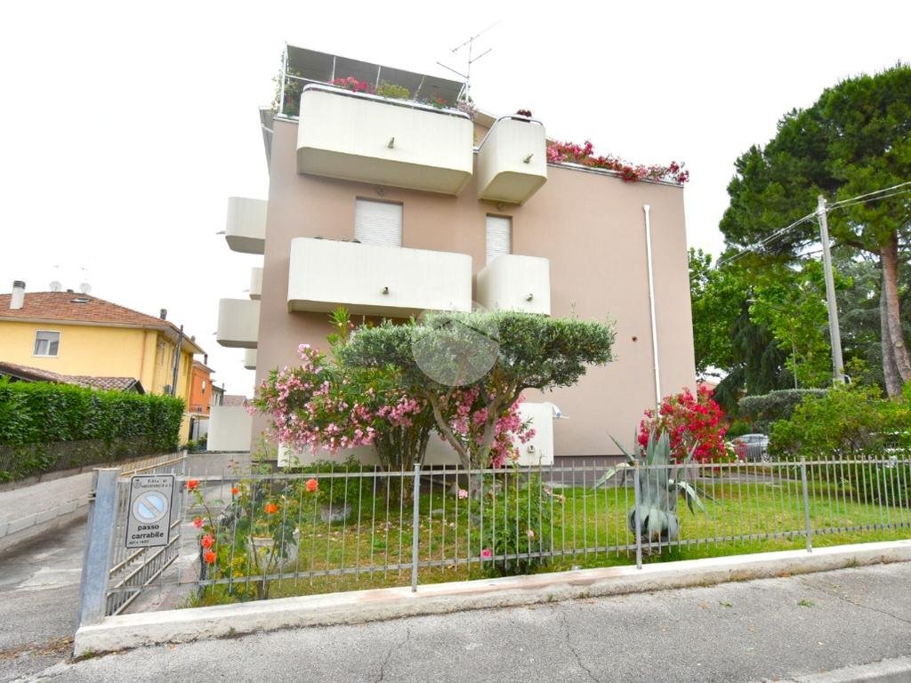 Quadrilocale Via L. Armstrong, Santarcangelo di Romagna - foto 2