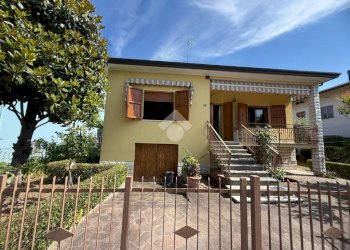 Villa Viale Genova, Riccione - foto 7