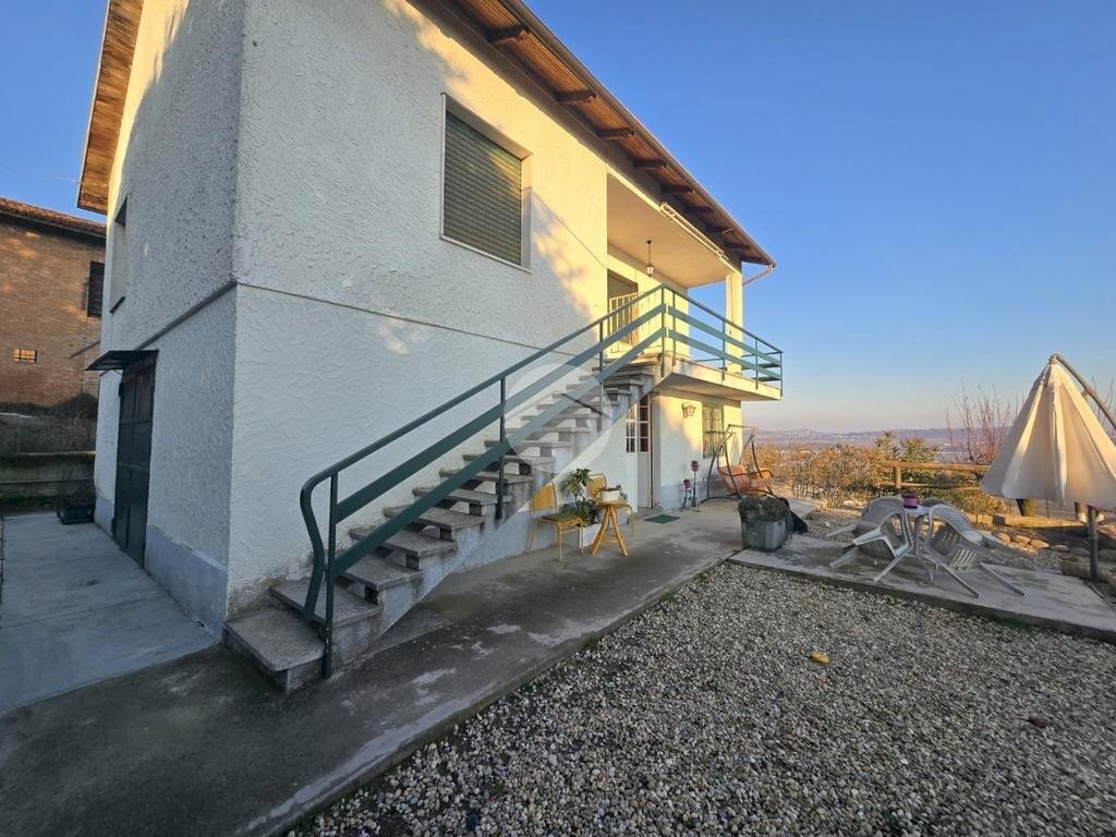 Villa Via San Ppierto, Govone - foto 1
