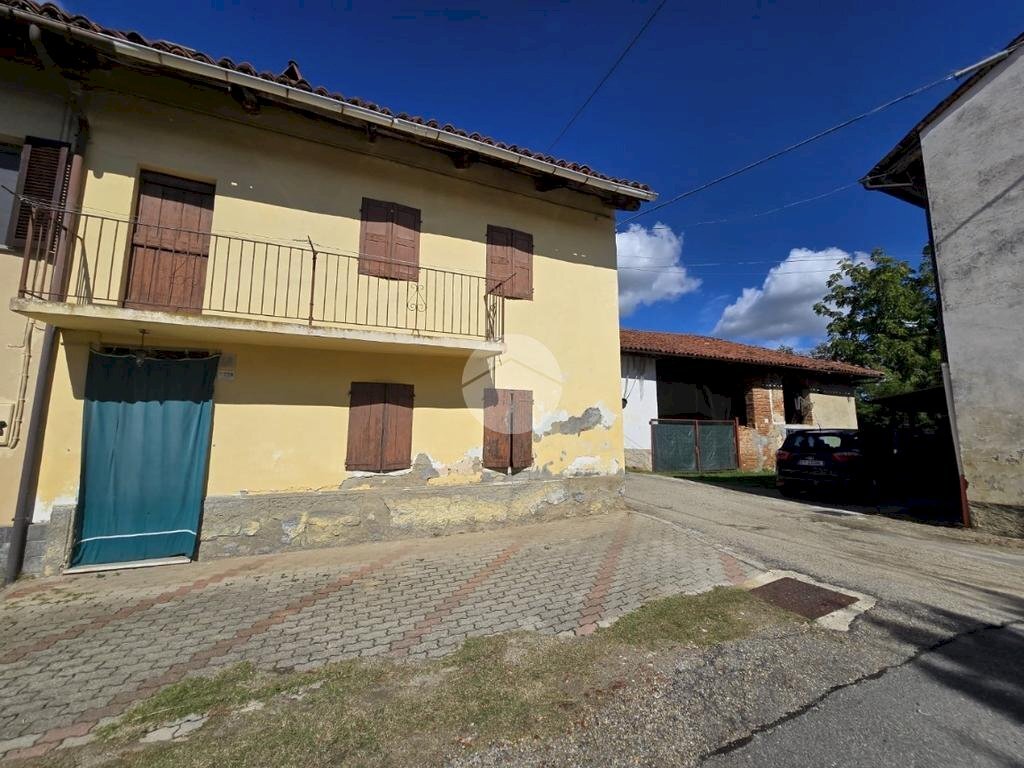 Semi-detached house Collina san grato, Ferrere - photo 1