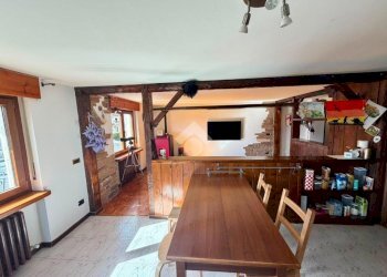 Four-room apartment Frazione Petit Fenis, Nus - photo 4