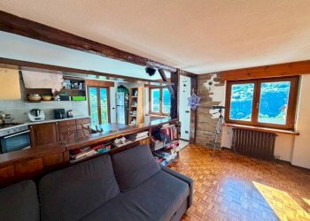 Four-room apartment Frazione Petit Fenis, Nus - photo 7