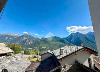 Four-room apartment Frazione Petit Fenis, Nus - photo 10