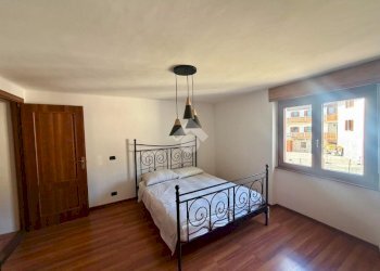 Four-room apartment Frazione Petit Fenis, Nus - photo 14