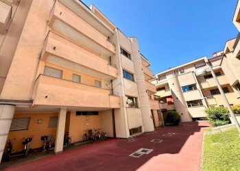 Trilocale Via Cesare Battisti, Abbiategrasso - foto 24