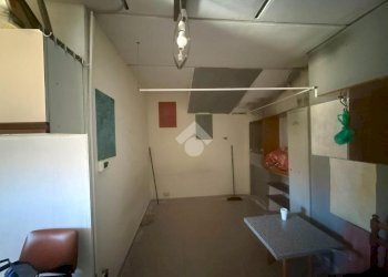 One-room apartment Via S. Giuseppe Benedetto Cottolengo, Torino (neighborhood Aurora) - photo 2