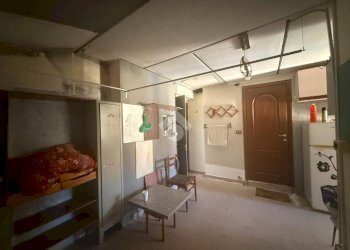 One-room apartment Via S. Giuseppe Benedetto Cottolengo, Torino (neighborhood Aurora) - photo 7