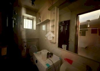 One-room apartment Via S. Giuseppe Benedetto Cottolengo, Torino (neighborhood Aurora) - photo 8