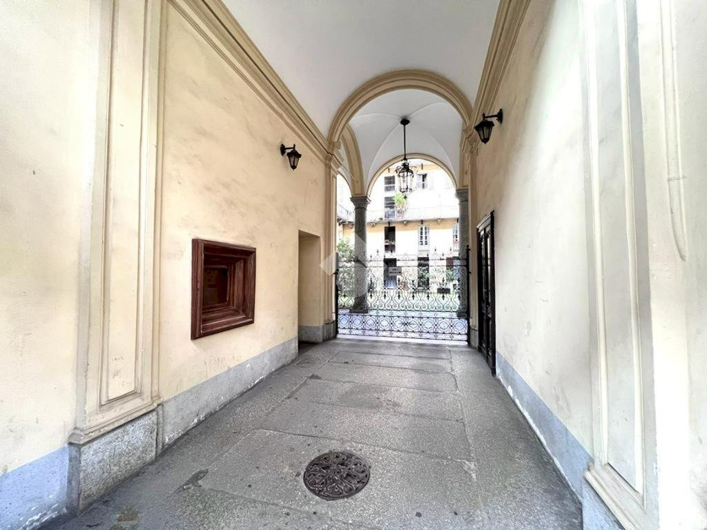 Bilocale Via della Consolata, Torino (zona Quadrilatero Romano) - foto 3