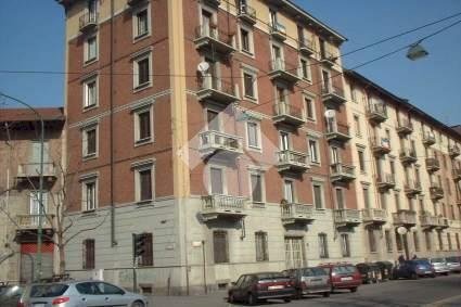 Bilocale Via Genova, Torino (zona Nizza Millefonti) - foto 1